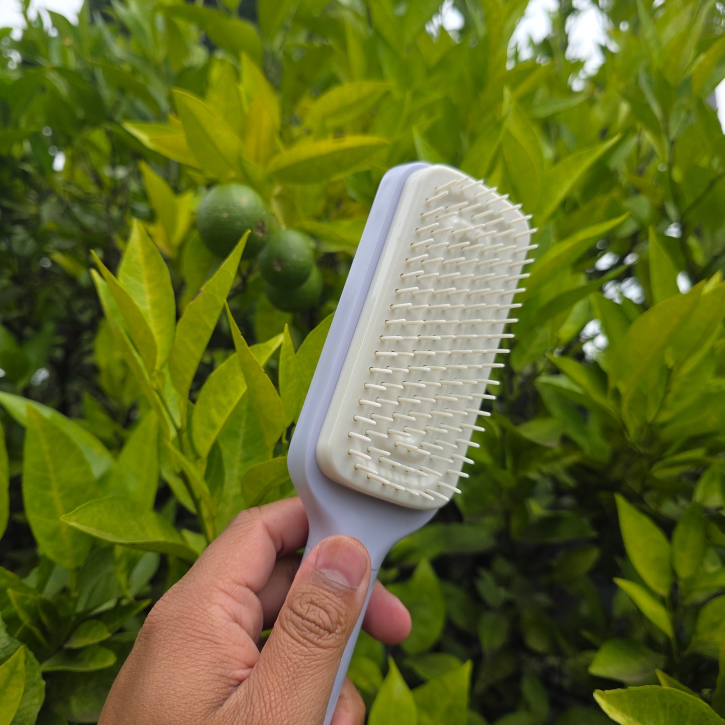 🪮 BizSolutions GlidePro - Smart Styling Brush